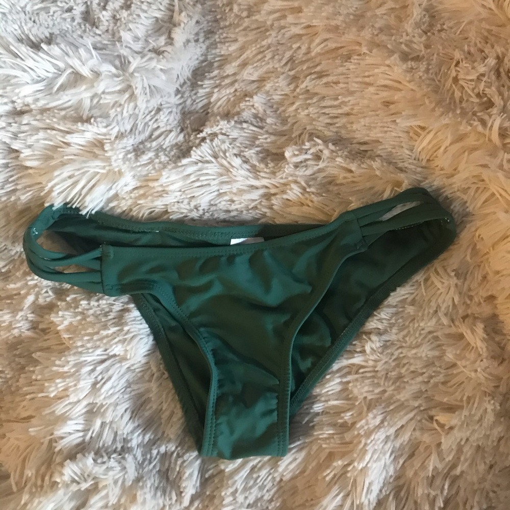 Bathing suit bottoms